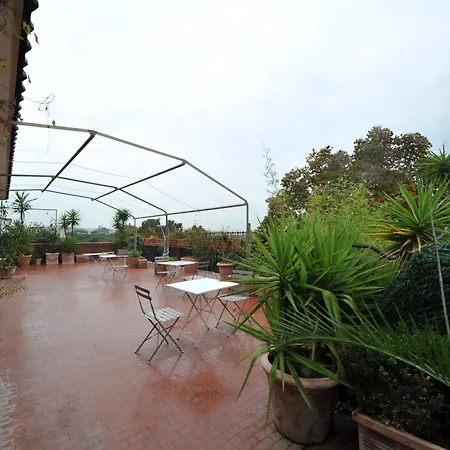 Roof Garden Zaccardi 2* Roma